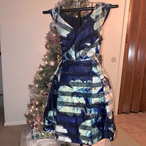 Vince Camuto Floral Dress Size 14